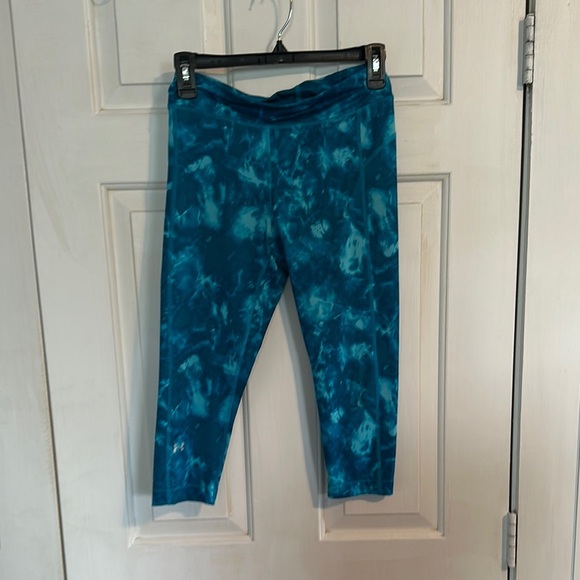 Blue Under Armour Capri Leggings size small women’s - Picture 1 of 5
